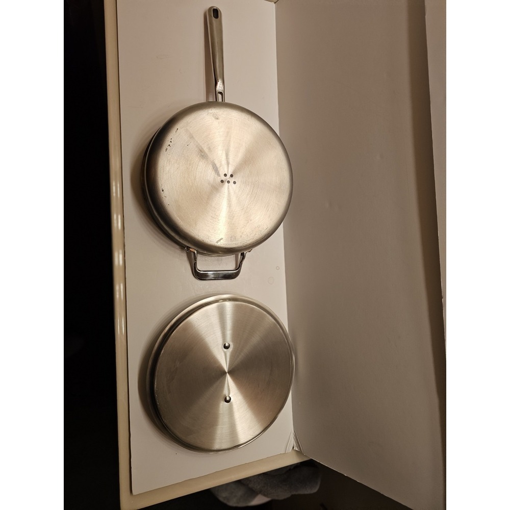 Misen Stainless Steel 5-Ply 10" Pan With Lid - Picture 7 of 12